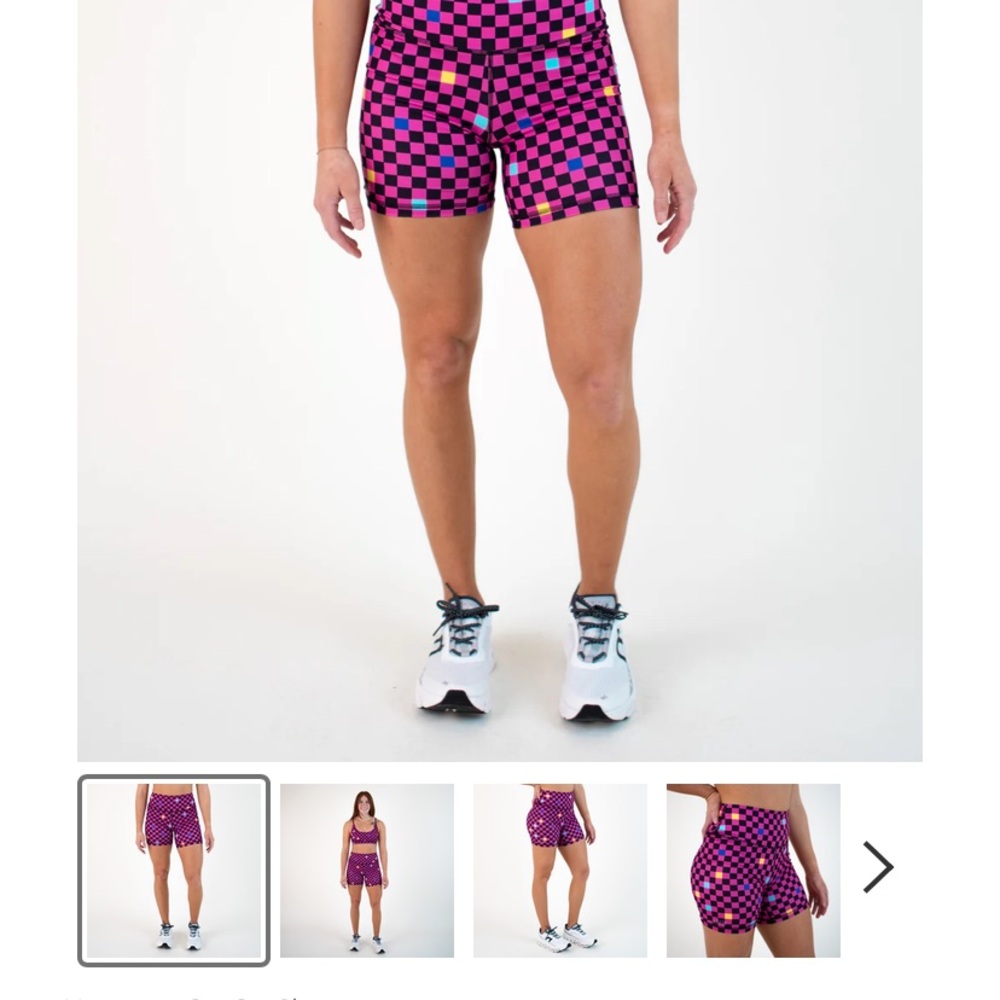 Fleo High Rise shorts